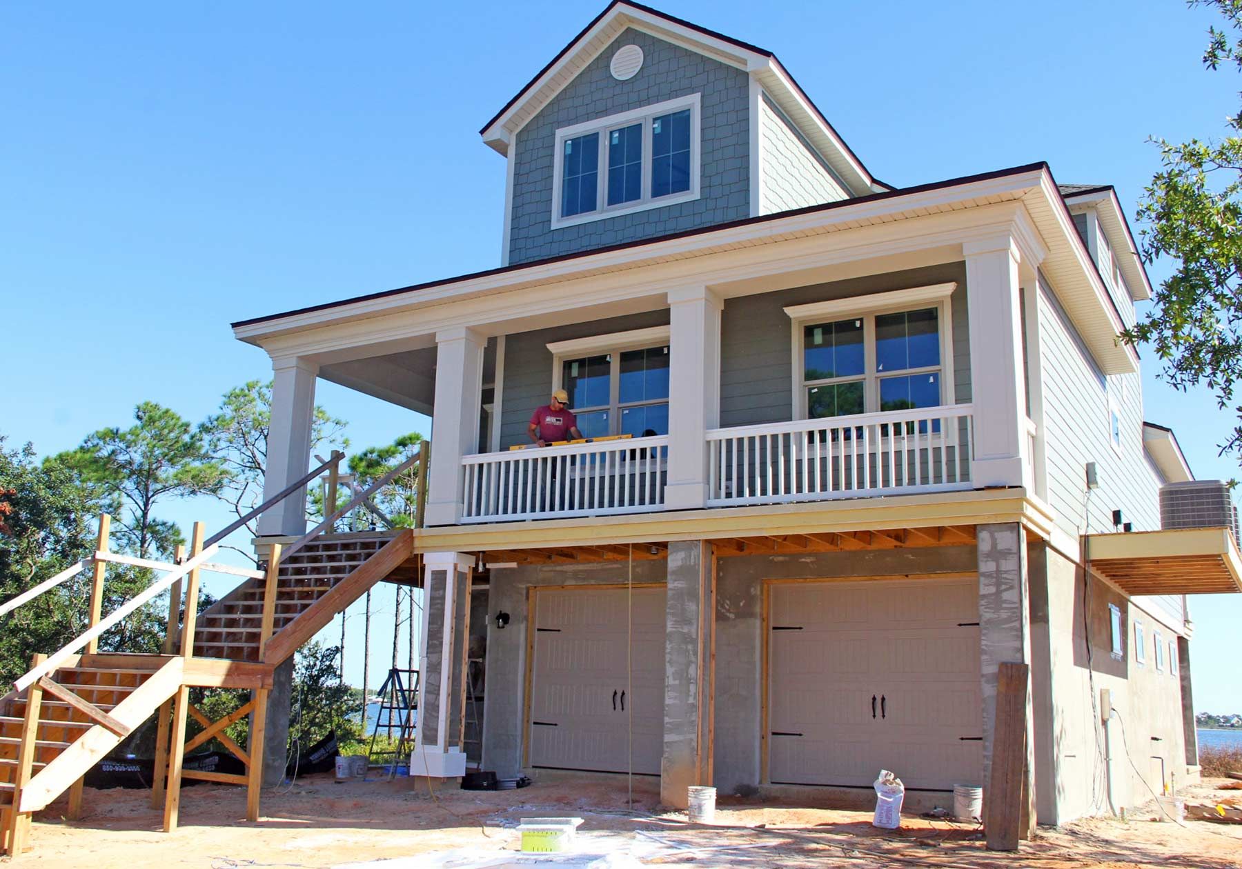 Simmons residence in Pensacola by Acorn Fine Homes