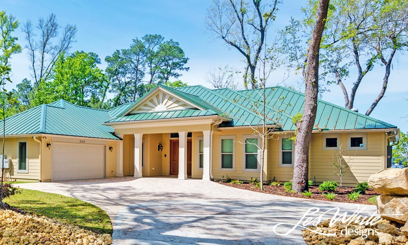 Bailey residence in Navarre by Acorn Fine Homes