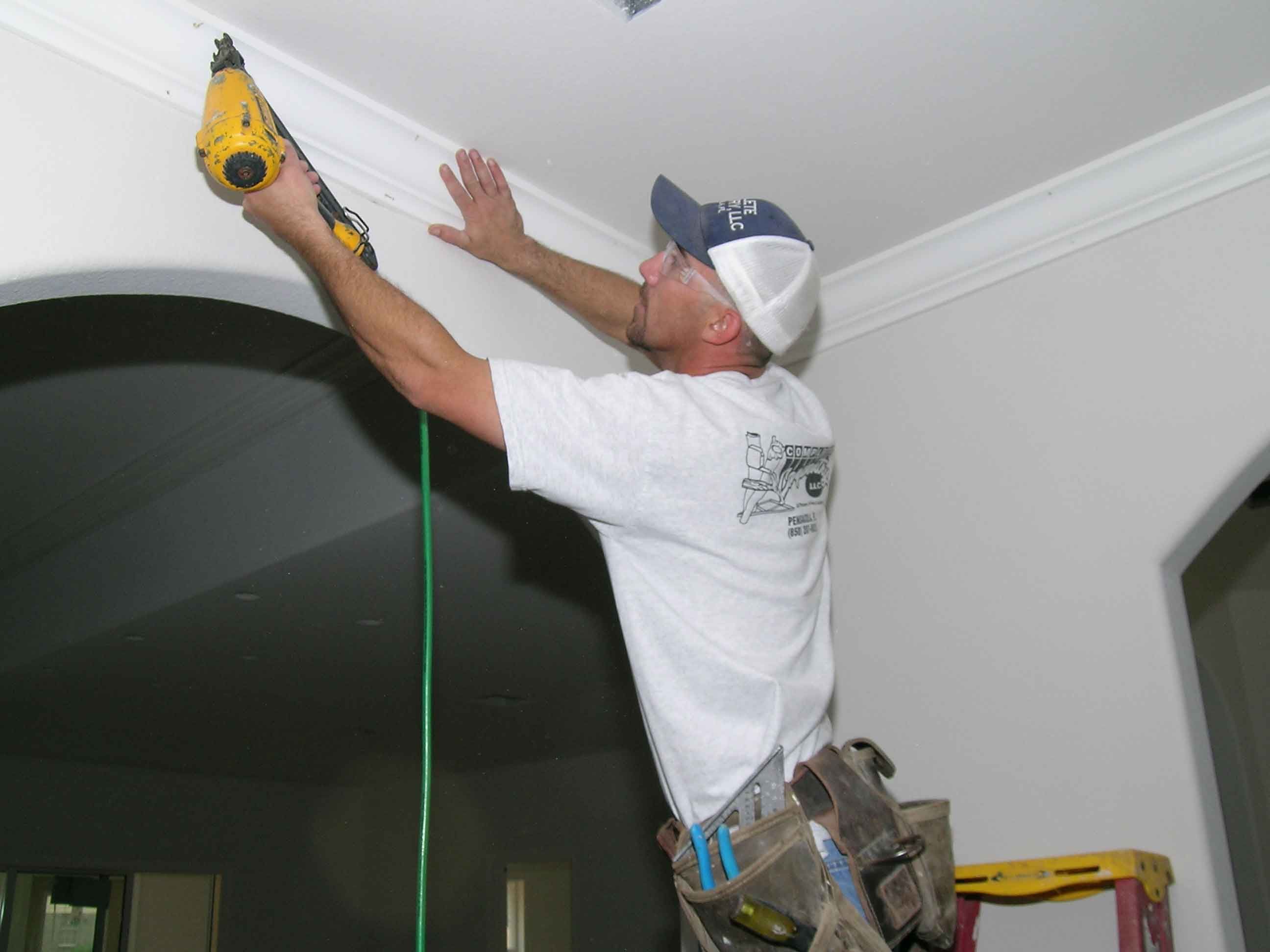 installing crown molding